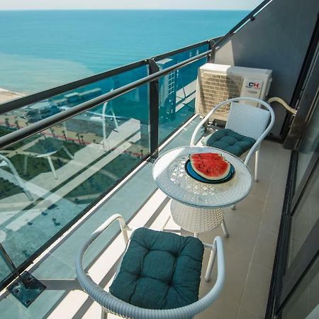 Orange Sky Apartments Beach Tower 바투미 외부 사진