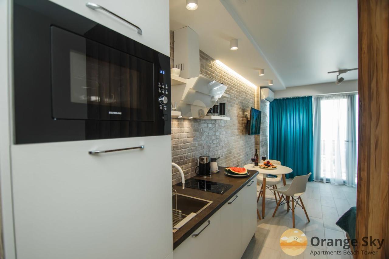 Orange Sky Apartments Beach Tower 바투미 외부 사진